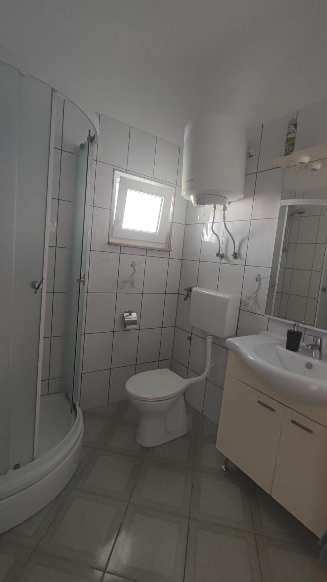 Apartments Ankora Vir Bilik gambar